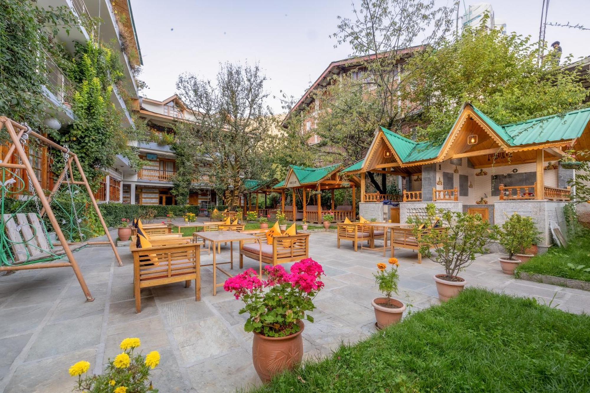 Hide-In Old Manali Hotell Eksteriør bilde
